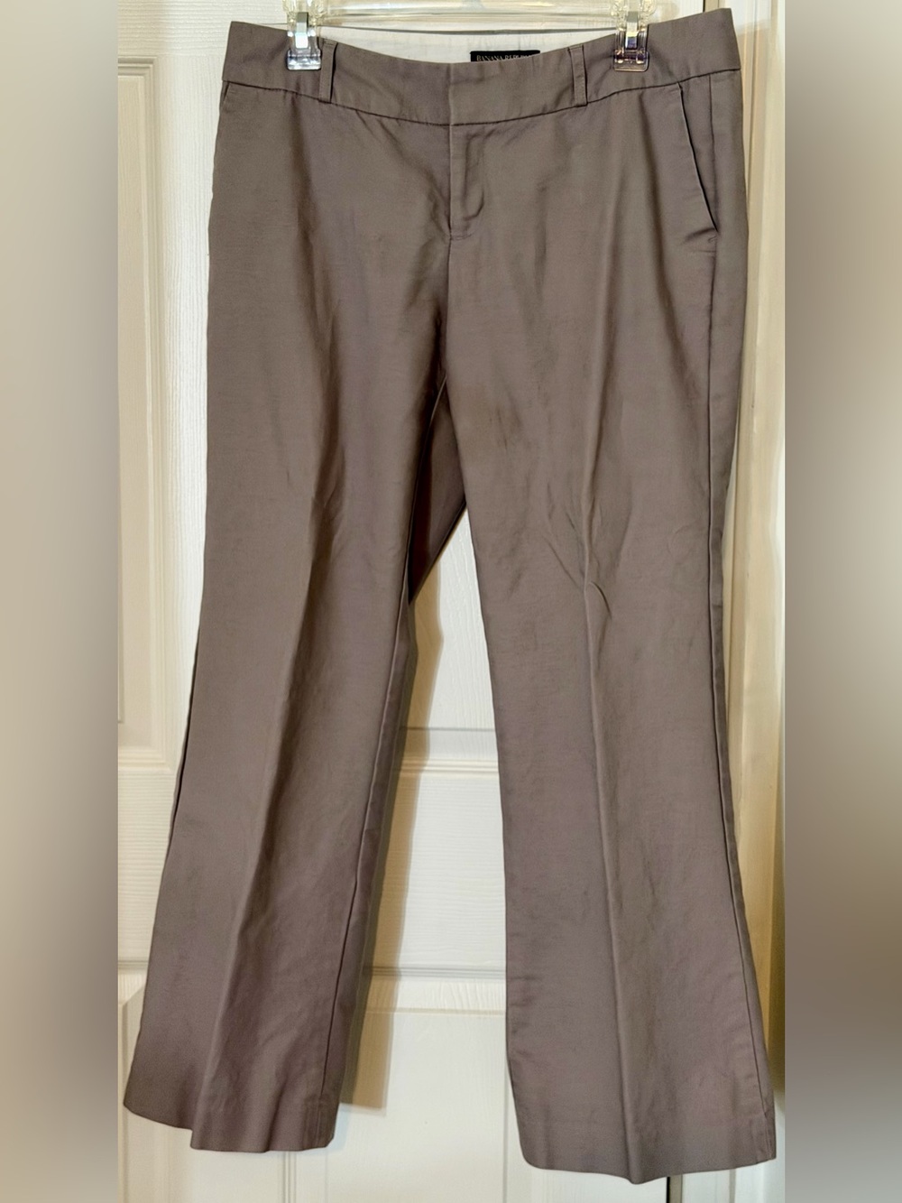 Banana Republic Women Straight-Leg Chinos in Taupe Brown